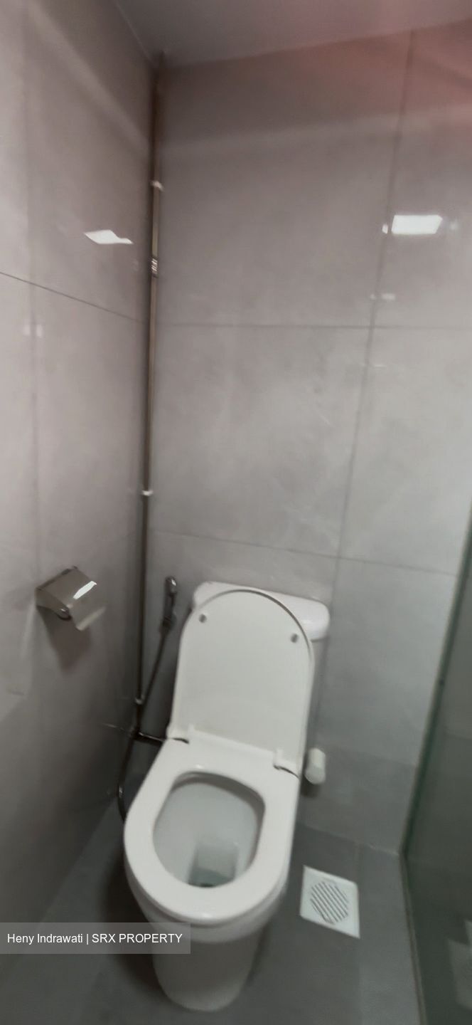 Coronation Shopping Plaza (D10), Apartment #567695641